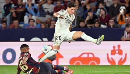 6轮全胜！西甲-姆巴佩双响维尼修斯破门 皇马4-1莱万特