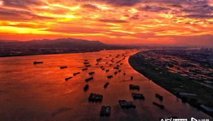 风王“桦加沙”来临前现超美晚霞!广东16城已实行“五停”