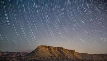 竞价看龙头 吉视传媒高开9.79%