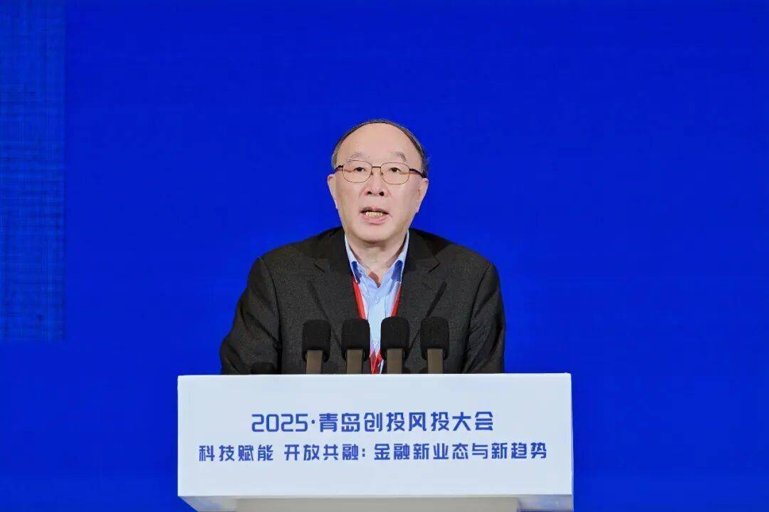 黄奇帆：15年后我国股票市场总量将翻两番